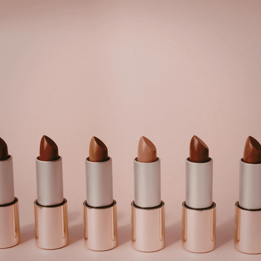 เคล็ดลับเลือก "แท่งลิปสติก" และ "ลิปกลอส" ให้ตรงใจผู้ใช้และเสริมภาพลักษณ์แบรนด์
